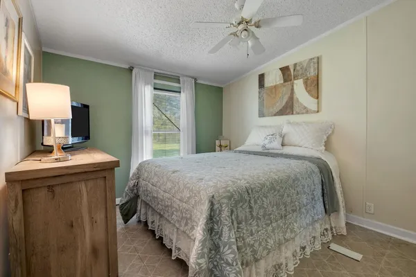 $180,000 | 37 Whispering Pines Lane, Quincy, FL 32351