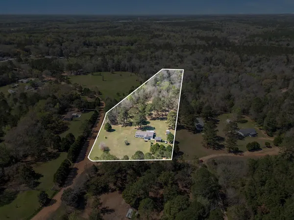 $180,000 | 37 Whispering Pines Lane, Quincy, FL 32351
