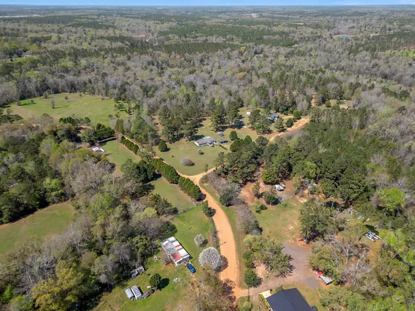 $180,000 | 37 Whispering Pines Lane, Quincy, FL 32351