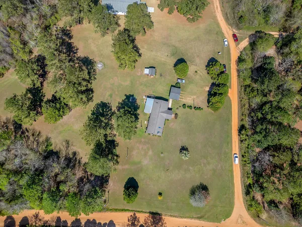 $180,000 | 37 Whispering Pines Lane, Quincy, FL 32351