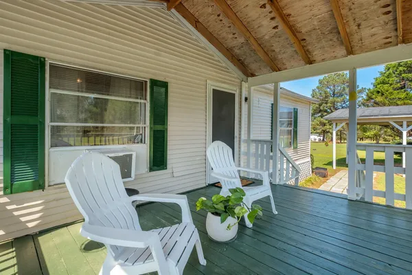 $180,000 | 37 Whispering Pines Lane, Quincy, FL 32351