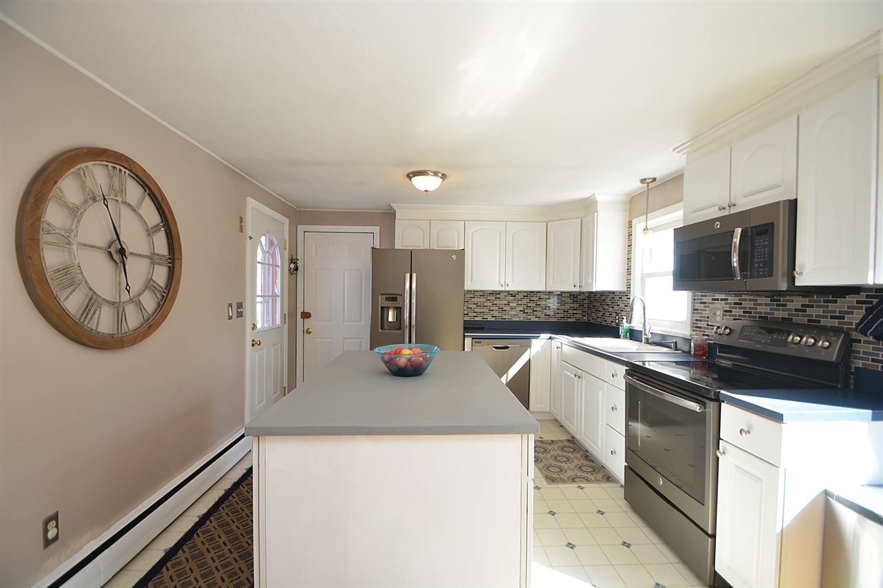 11 Ridge View Terrace Hampton, NH 03842 - Photo 11 of 32