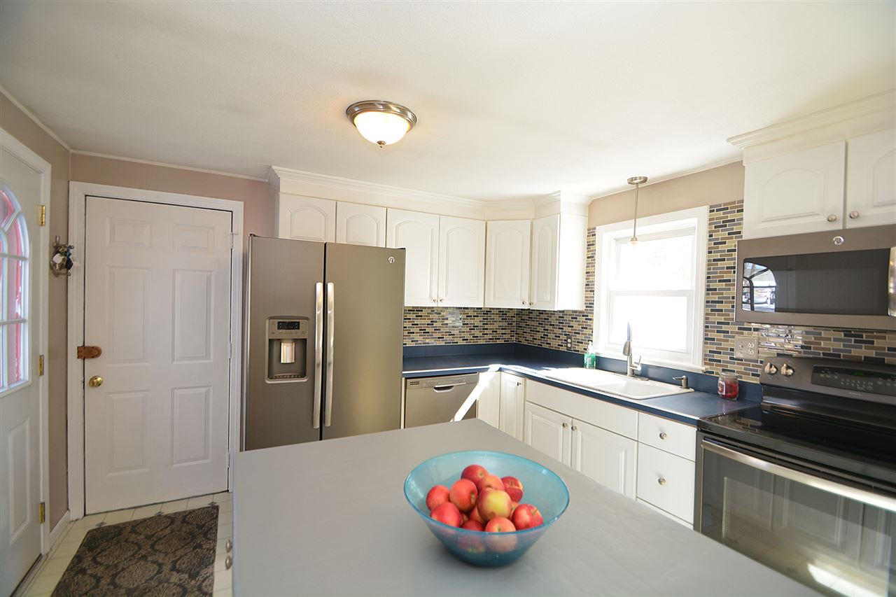 11 Ridge View Terrace Hampton, NH 03842 - Photo 12 of 32
