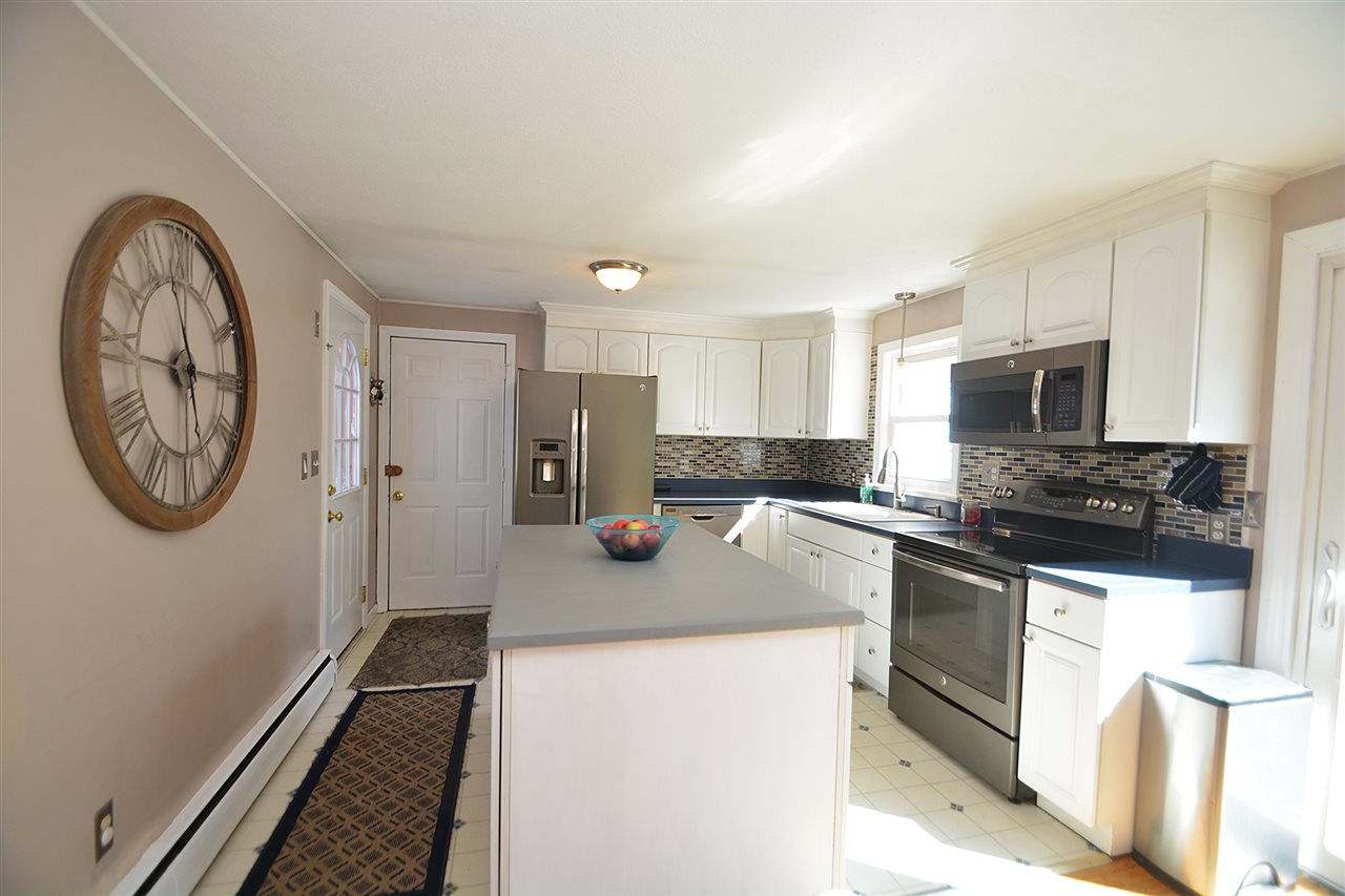 11 Ridge View Terrace Hampton, NH 03842 - Photo 7 of 32