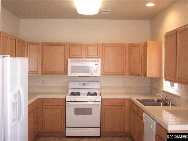 4320 Nathan Stephen Court Reno, NV 89503 - Photo 4 of 6 Photo 4