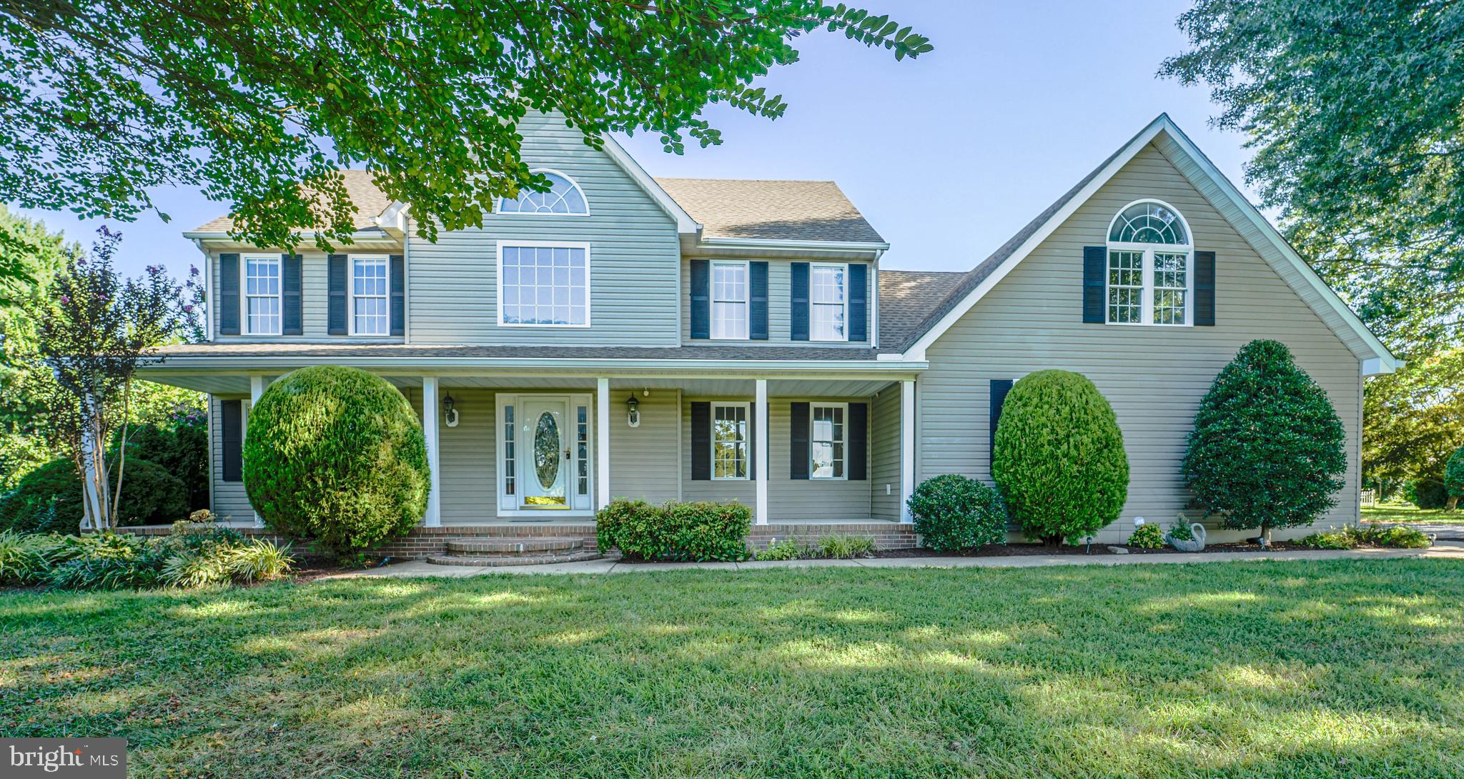 144 River Run Queenstown, MD 21658 - Photo 11 of 52 a view of a yard in front of house