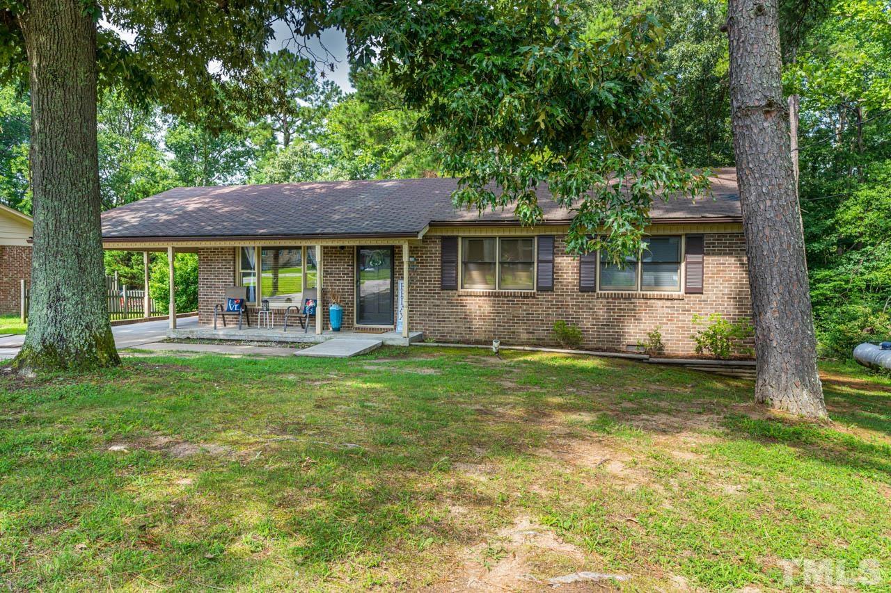 479 Ridgecrest Trail Henderson, NC 27537 - Photo 2 of 19 a front view of house with yard and green space