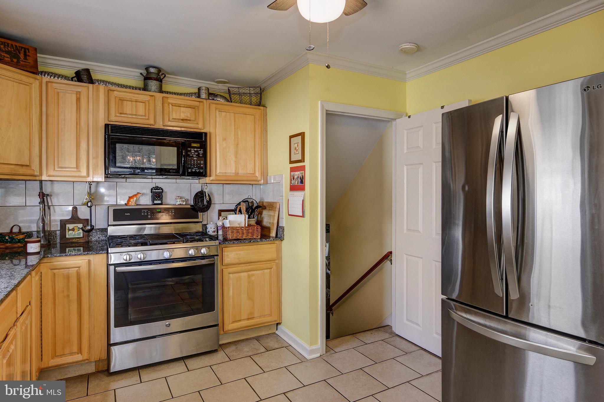 237 Creek Road Bellmawr, NJ 08031 - Photo 11 of 35