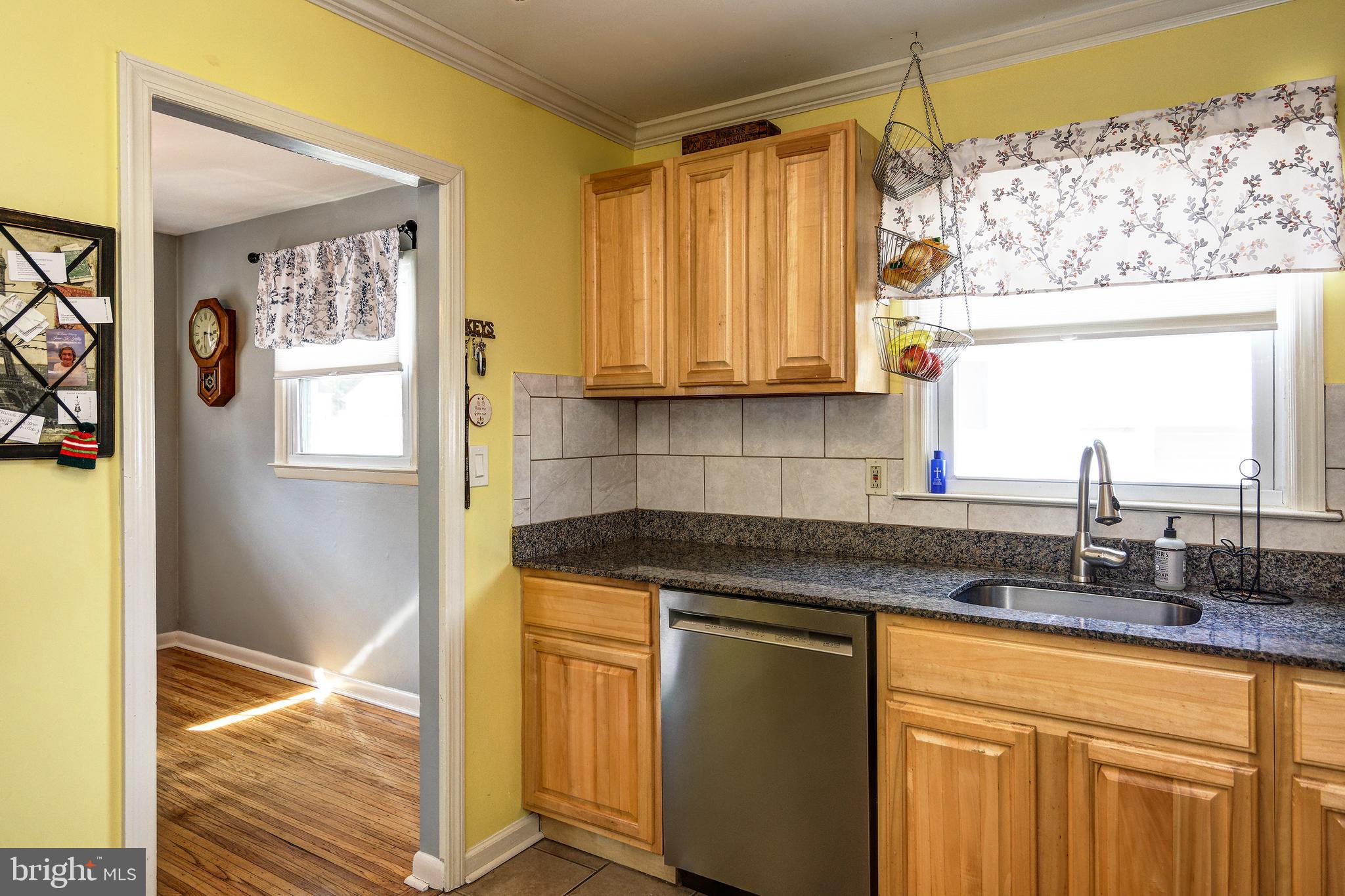 237 Creek Road Bellmawr, NJ 08031 - Photo 14 of 35
