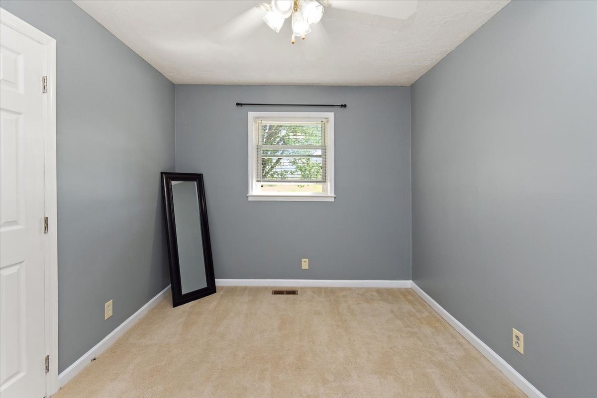 3926 Old Tullahoma Road Winchester, TN 37398 - Photo 14 of 26