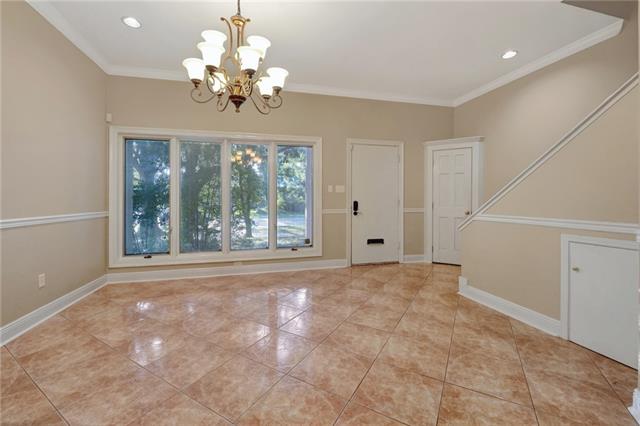 305 Jackson Avenue Mandeville, LA 70448 - Photo 3 of 28