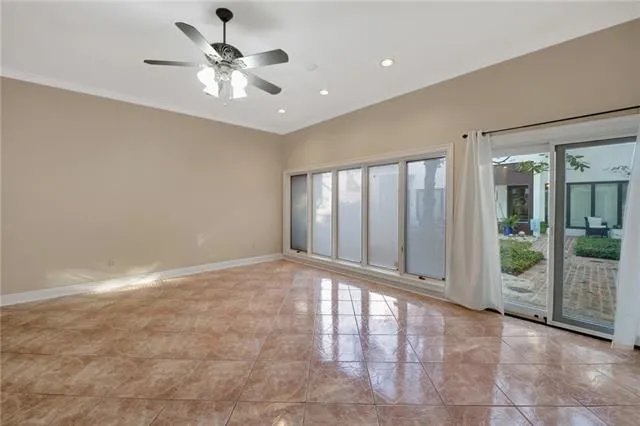 $315,000 | 305 Jackson Avenue, Mandeville, LA 70448