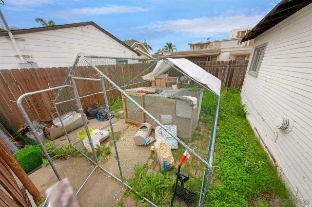 a view of a house with a garage