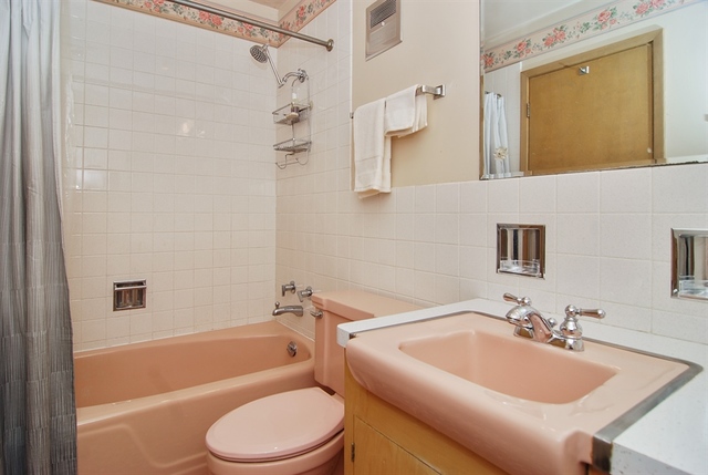 294 Gatesby Road Riverside, IL 60546 - Photo 13 of 25