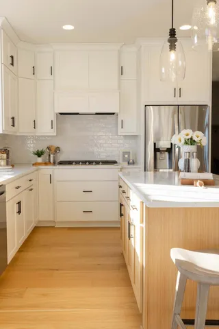 $828,490 | 5522 Vista Trail, Victoria, MN 55318