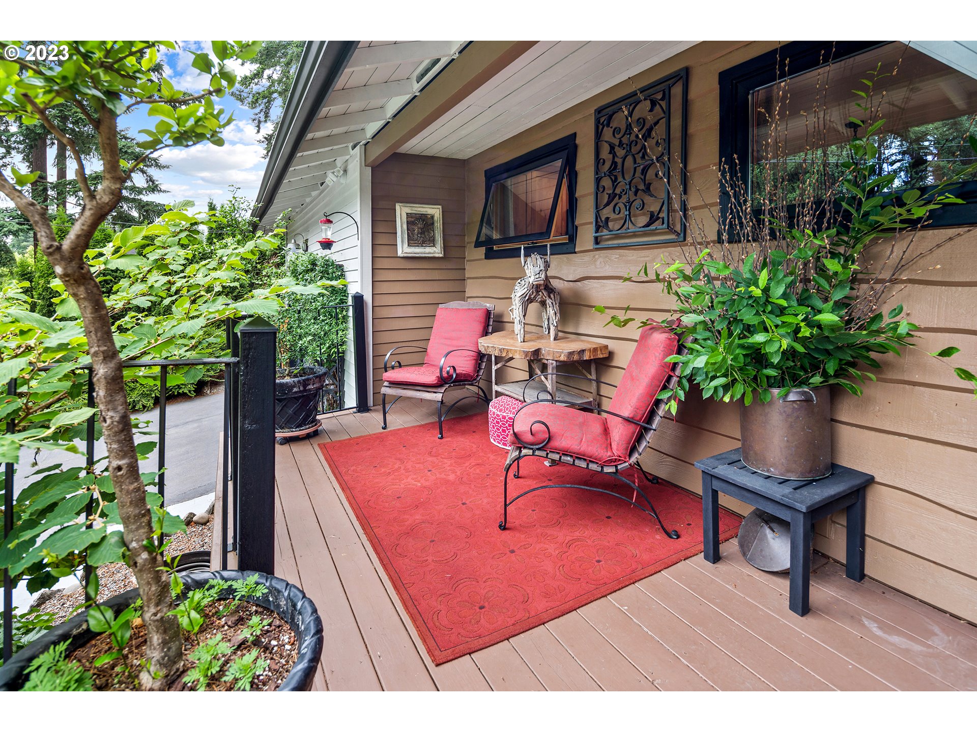 2410 Park Road Lake Oswego, OR 97034 - Photo 2 of 48 Gallery Image 2
