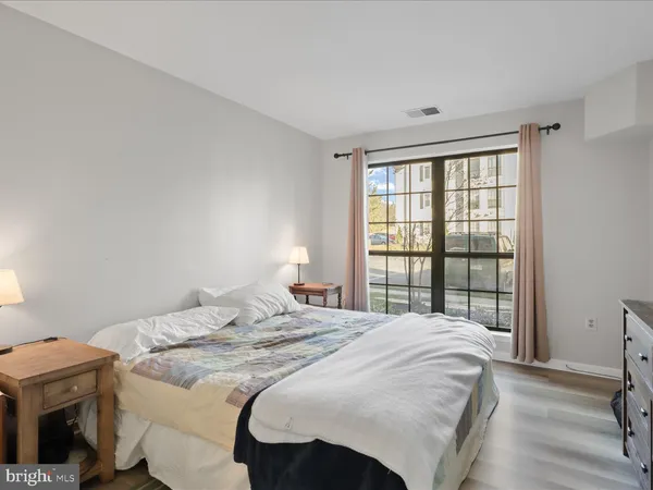 $2,125 | 6908 B Mary Caroline Circle, Unit B, Alexandria, VA 22310