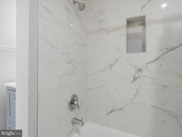 $2,125 | 6908 B Mary Caroline Circle, Unit B, Alexandria, VA 22310