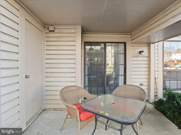 $2,125 | 6908 B Mary Caroline Circle, Unit B, Alexandria, VA 22310