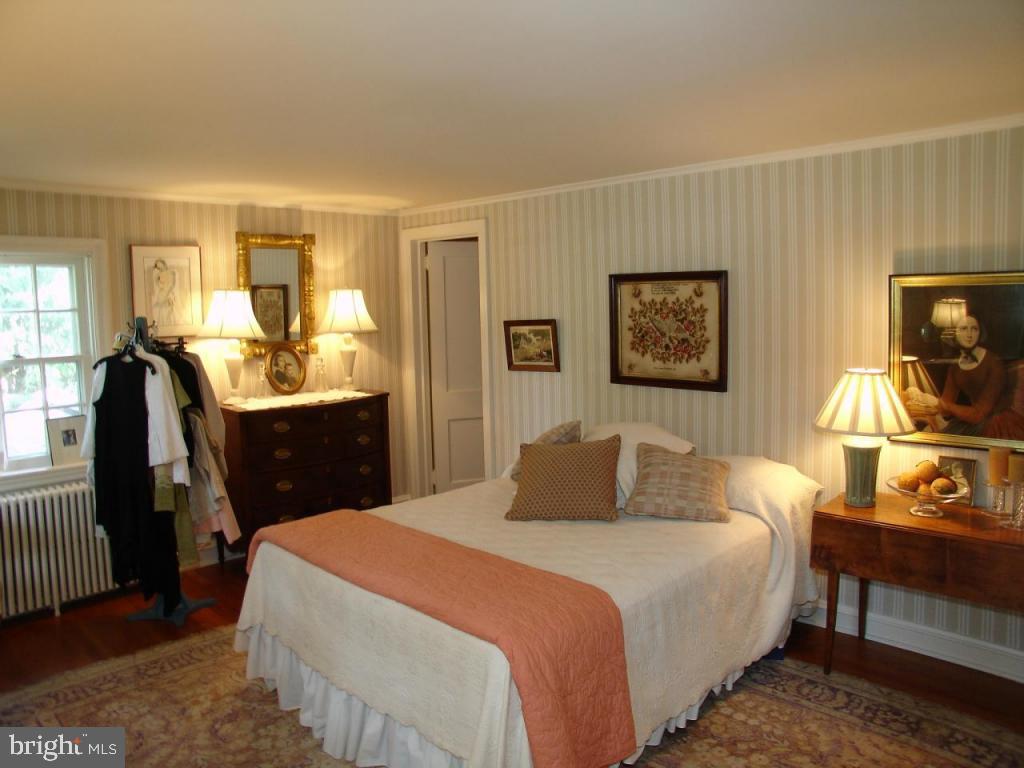 1315 Hillcrest Road Lancaster, PA 17603 - Photo 5 of 9 Gallery Image 5