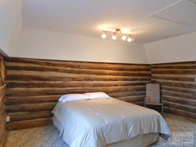 6265 High Mountain Road Morganton, NC 28655 - Photo 4 of 11 Gallery Image 4