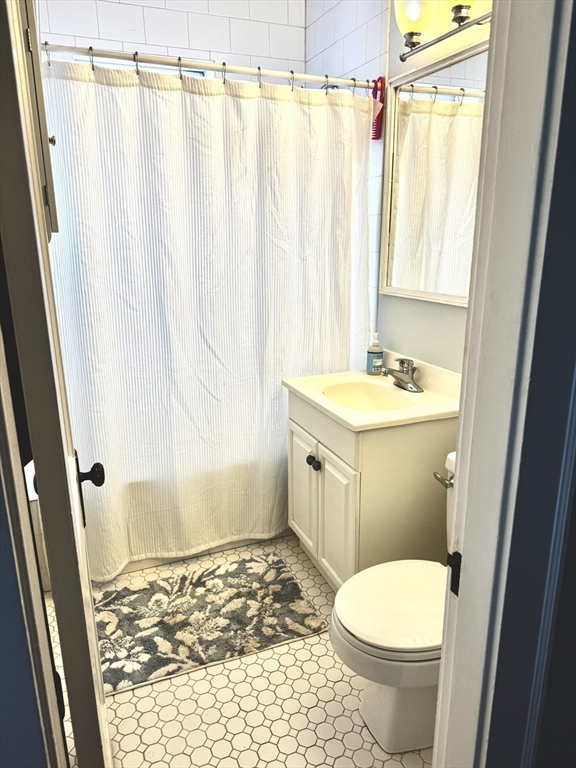 21 Bradlee Road, Unit 46 Medford, MA 02155 - Photo 7 of 10