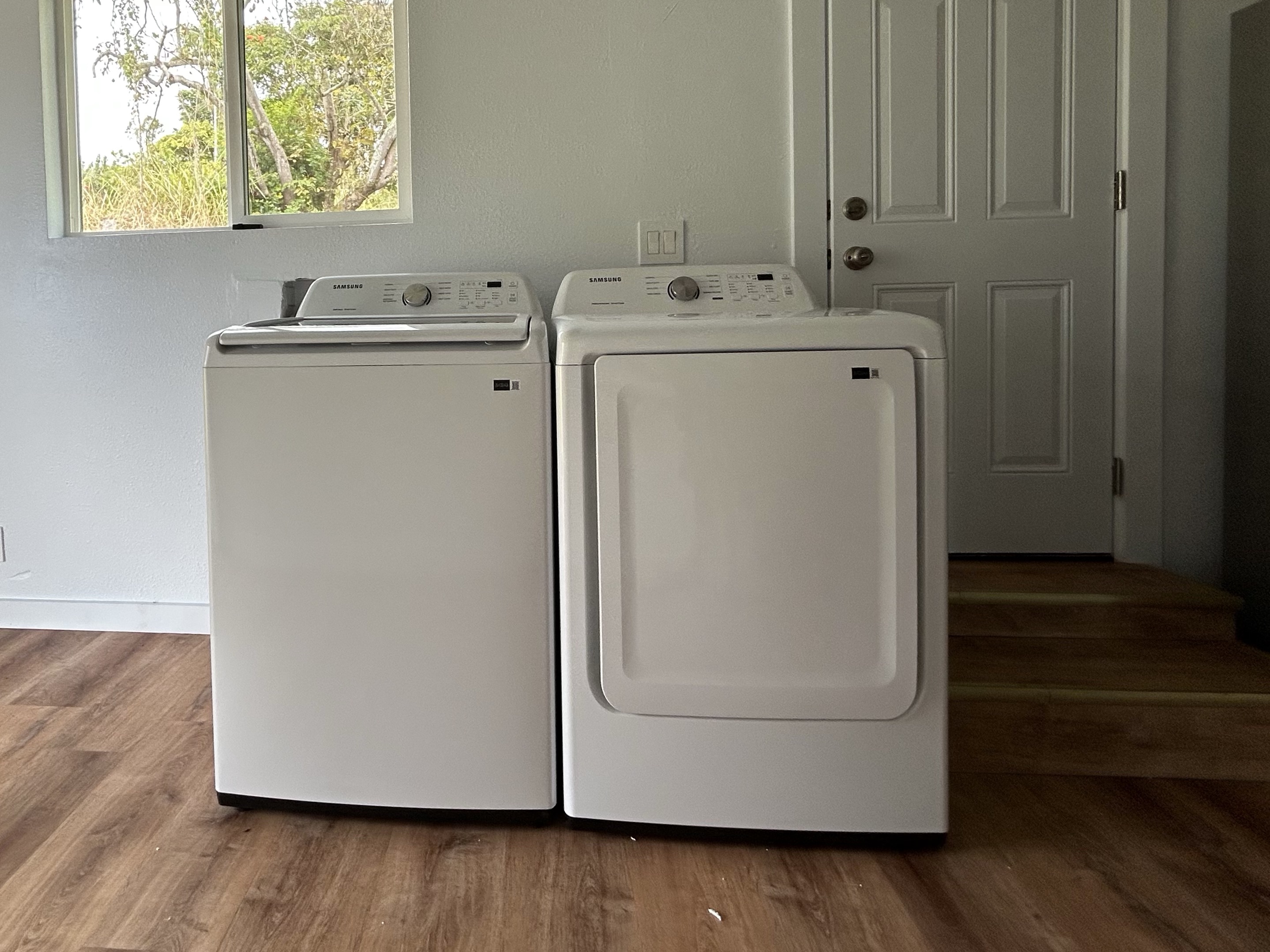 82-6136 D Road, Unit B Captain Cook, HI 96704 - Photo 16 of 30 a utility room with dryer and washer