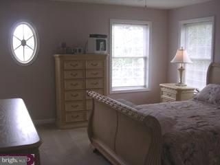 129 Gallagher Road Wayne, PA 19087 - Photo 4 of 6 Gallery Image 4