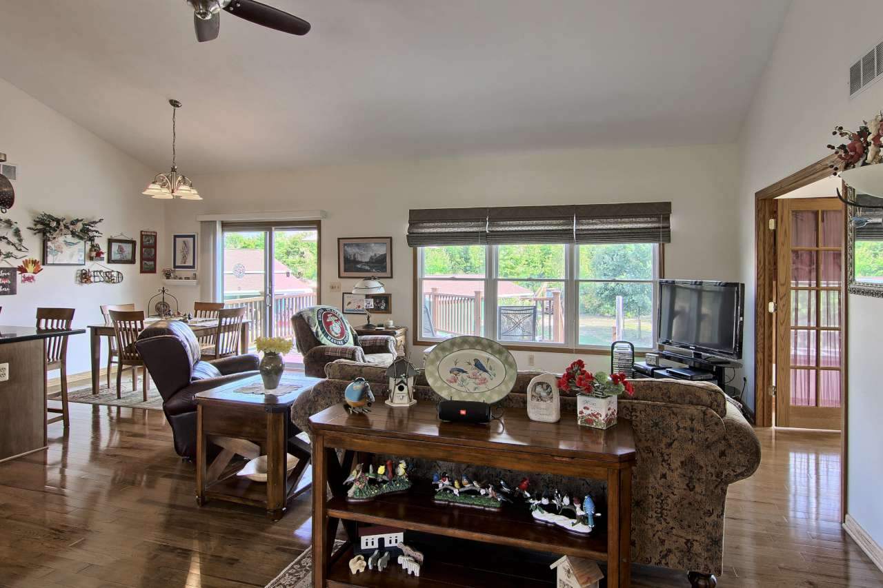 8600 King Road Benzonia, MI 49616 - Photo 3 of 49 1853343-2.JPG