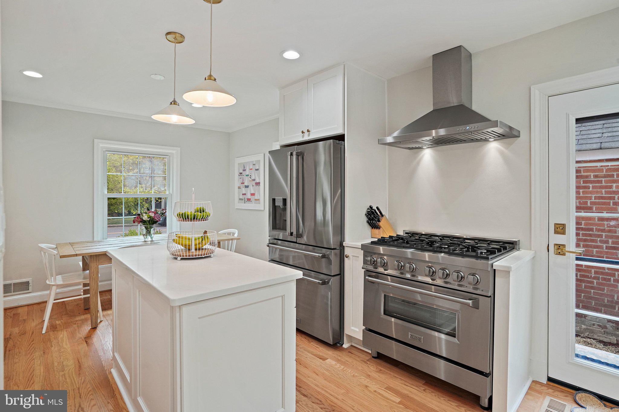 3305 Chestnut Street Northwest Washington, DC 20015 - Photo 12 of 34 3305 Chestnut S NW