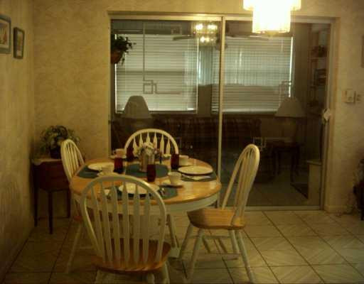 3508 West Park Road Hollywood, FL 33021 - Photo 6 of 15 Dining Room