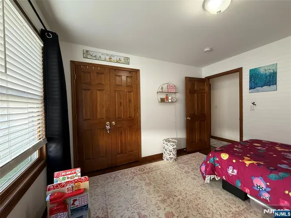 $3,250 | 555 Jefferson Street, Unit 1, Carlstadt, NJ 07072