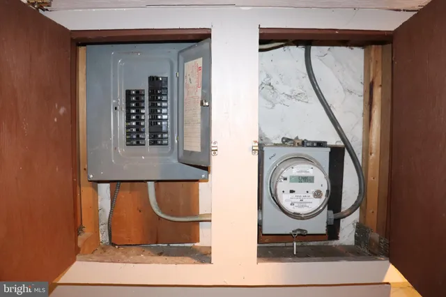 a view of washer and dryer