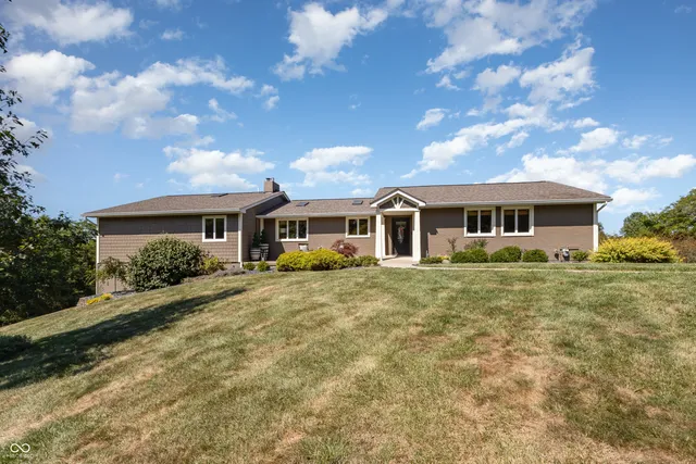 $850,000 | 6942 Highway 350, Aurora, IN 47001