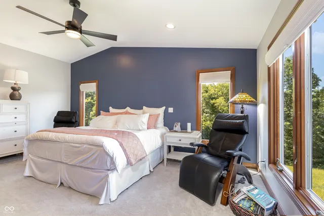 $850,000 | 6942 Highway 350, Aurora, IN 47001