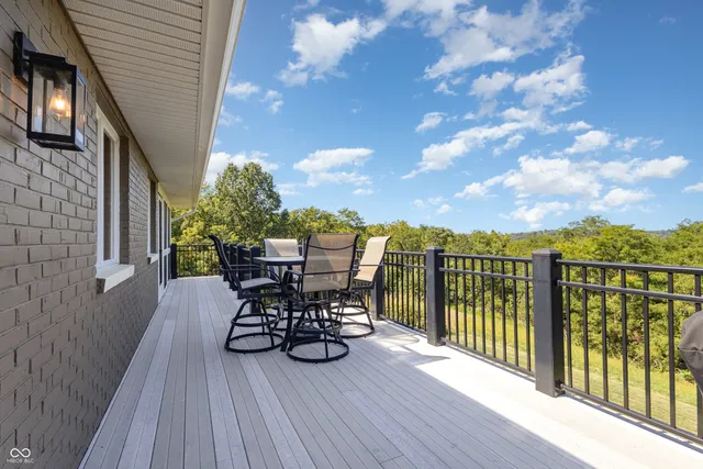 $850,000 | 6942 Highway 350, Aurora, IN 47001