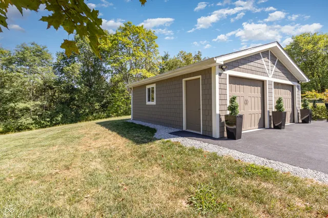 $850,000 | 6942 Highway 350, Aurora, IN 47001