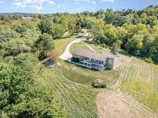 $850,000 | 6942 Highway 350, Aurora, IN 47001