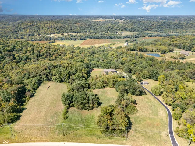 $850,000 | 6942 Highway 350, Aurora, IN 47001