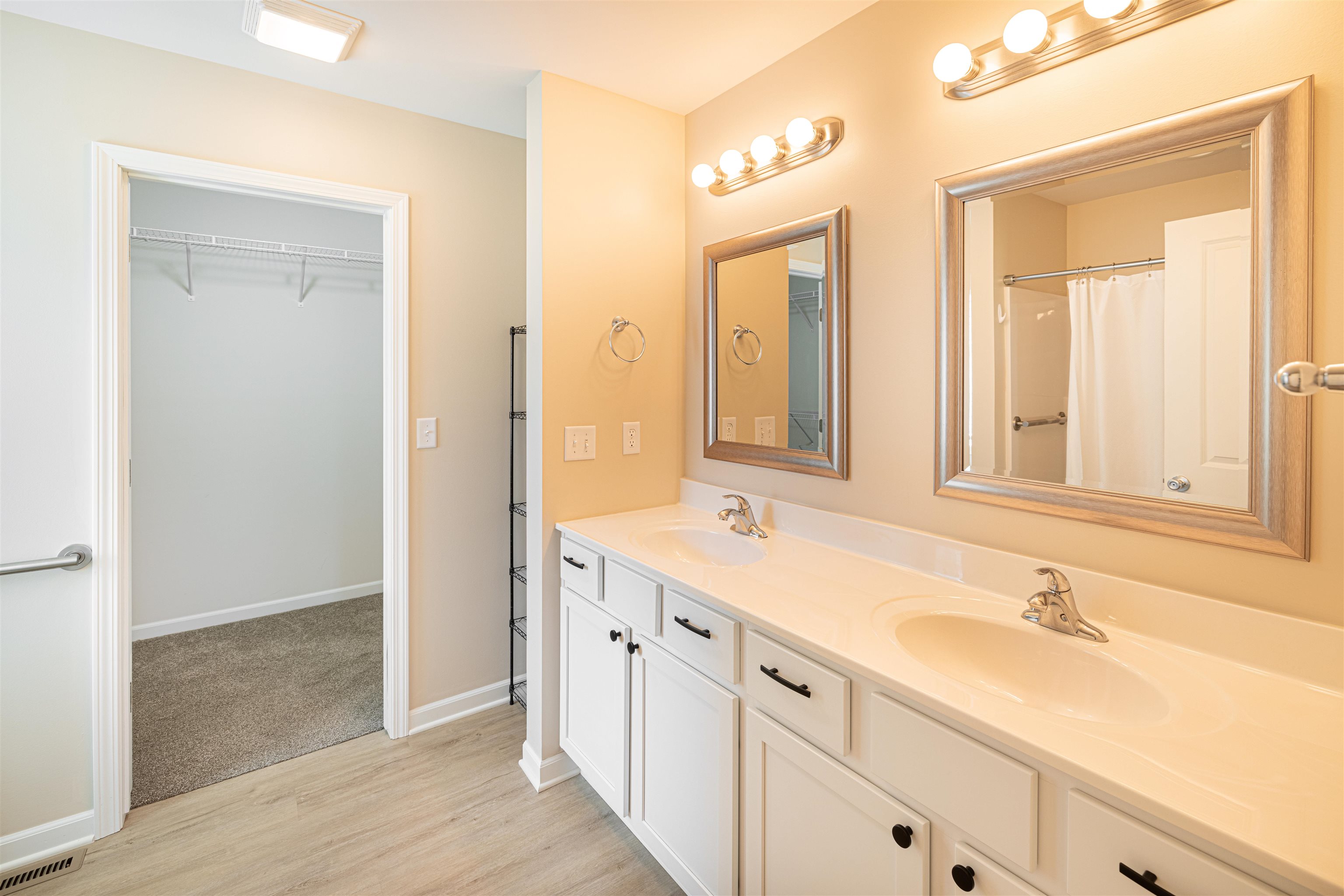3687 Cardinal Beloit, WI 53511 - Photo 20 of 30 Gallery Image 20