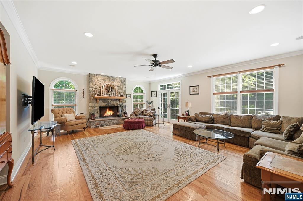 50 North 3rd Street Park Ridge, NJ 07656 - Photo 8 of 42 Gallery Image 8