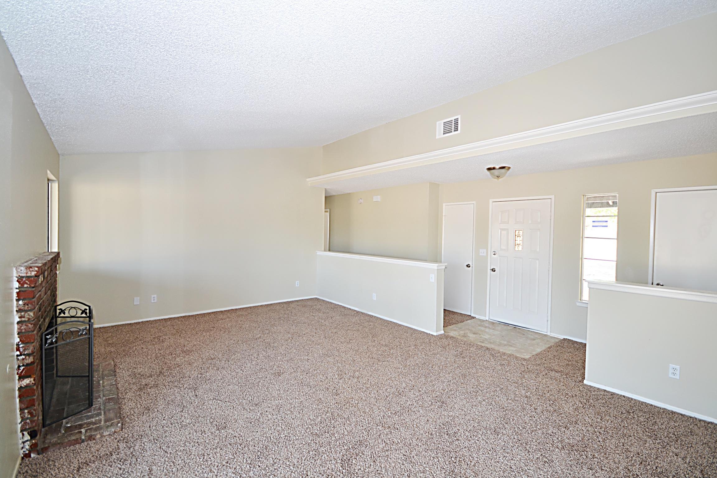 15331 Grey Stallion Road Lancaster, CA 93535 - Photo 3 of 18 batch_DSC_0052