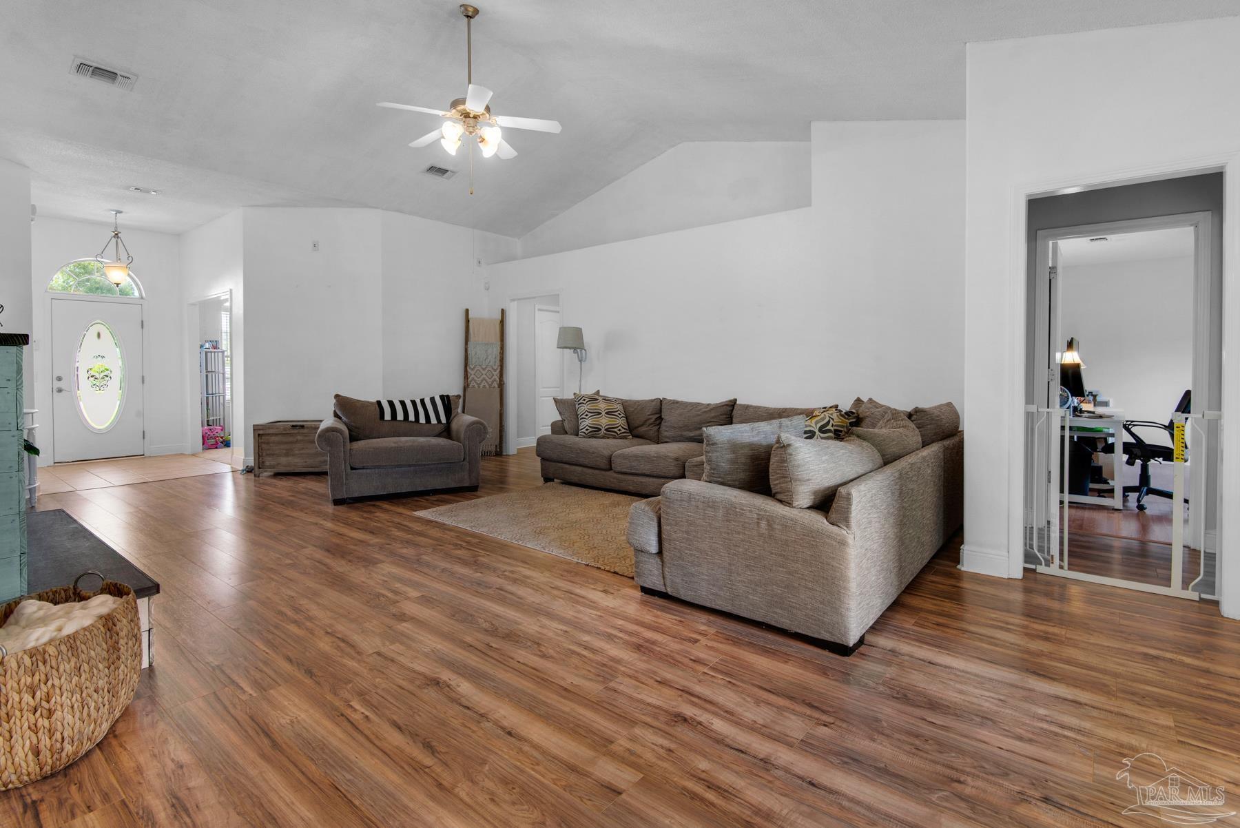 2800 Wallace Lake Road Pace, FL 32571 - Photo 12 of 49 Gallery Image 12