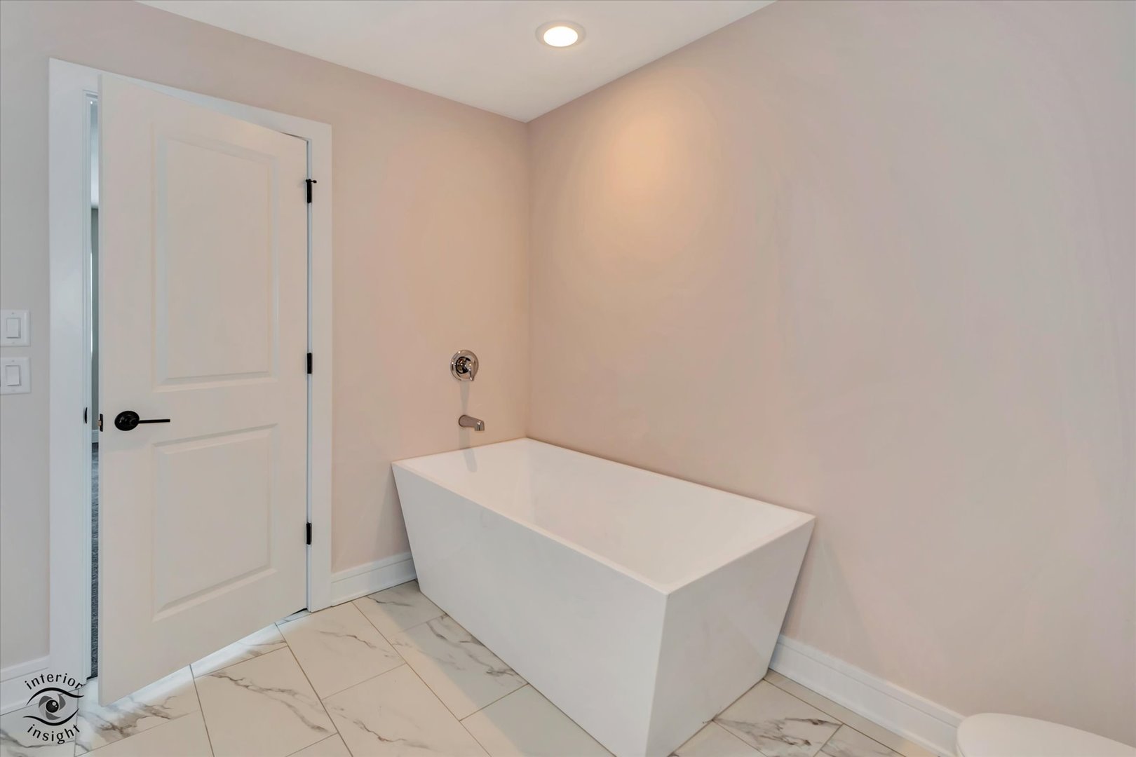 4996 Ribbon Drive Monee, IL 60449 - Photo 19 of 28 a bathroom with a sink
