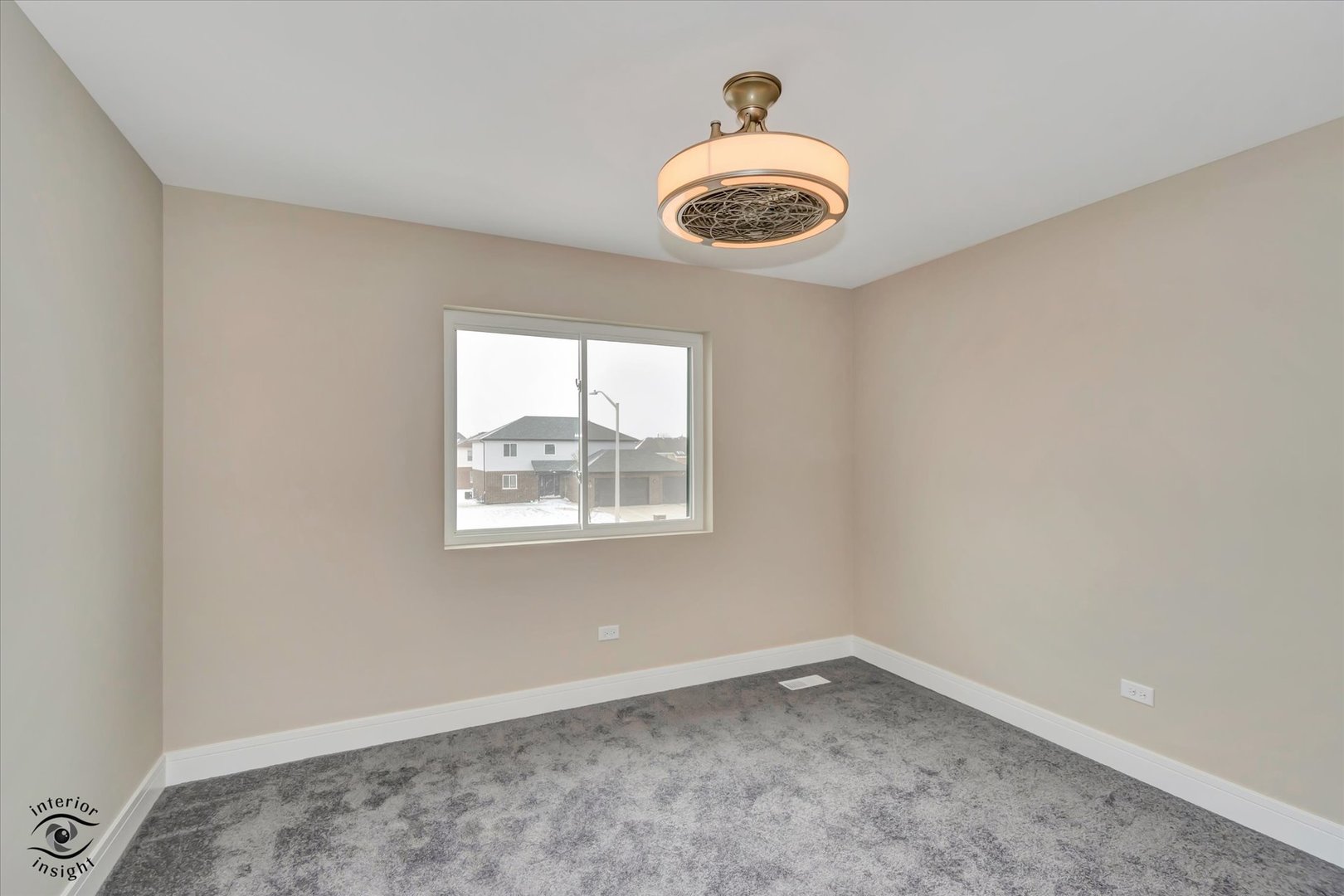 4996 Ribbon Drive Monee, IL 60449 - Photo 20 of 28 an empty room with a window