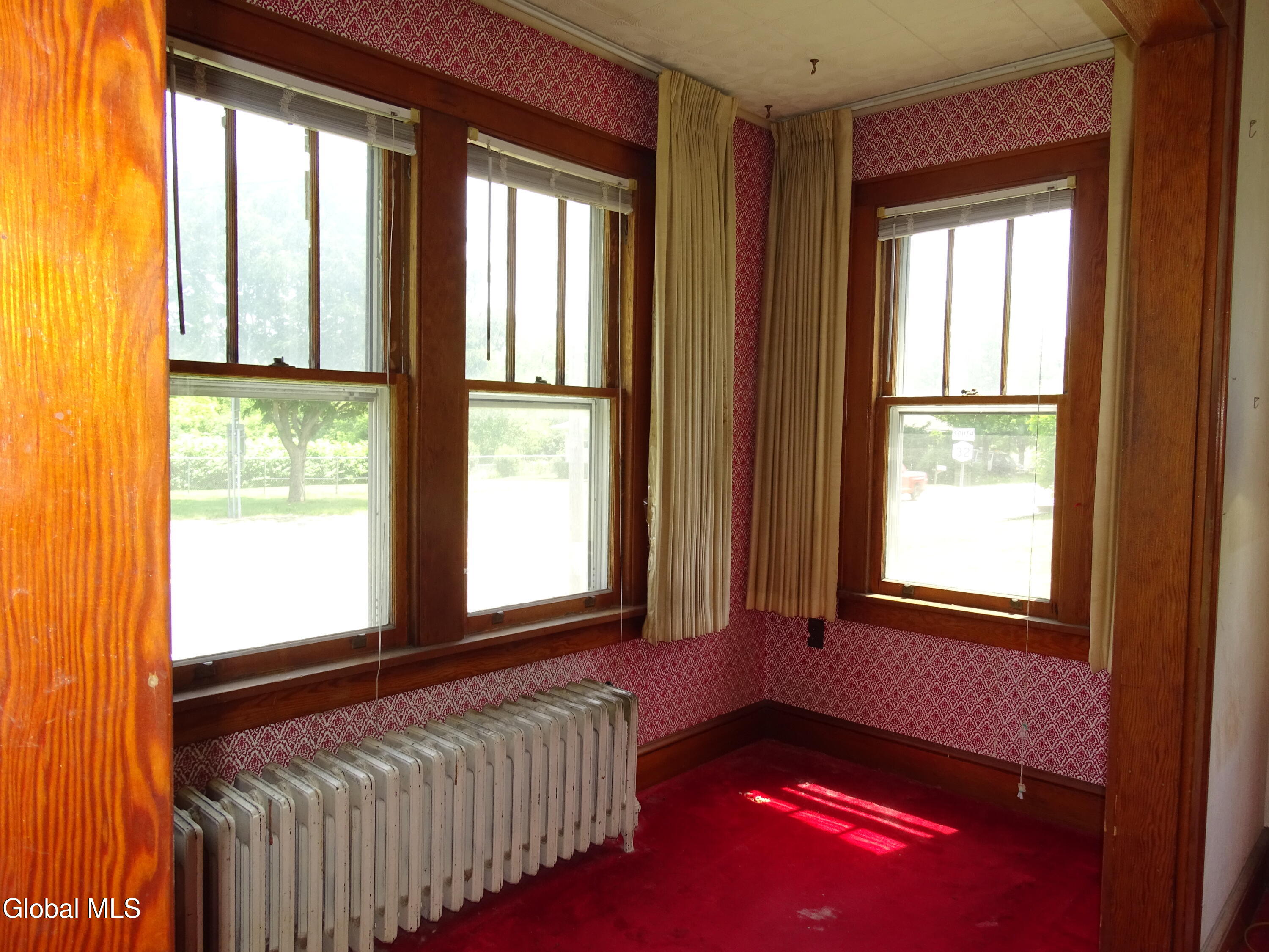 90 Cohoes Road Colonie, NY 12189 - Photo 14 of 29 DSC01480