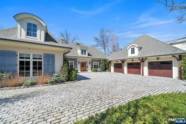 $3,988,000 | 74 Roberts Road, Englewood Cliffs, NJ 07632