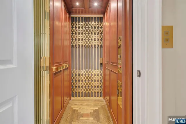 $3,988,000 | 74 Roberts Road, Englewood Cliffs, NJ 07632