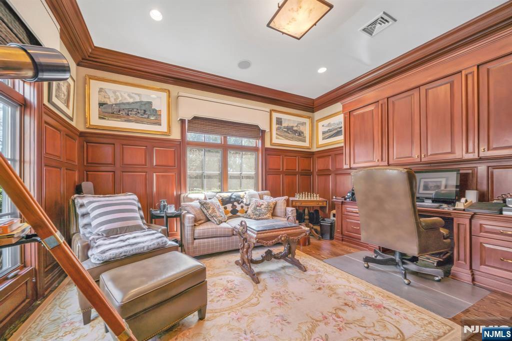 74 Roberts Road Englewood Cliffs, NJ 07632 - Photo 22 of 40