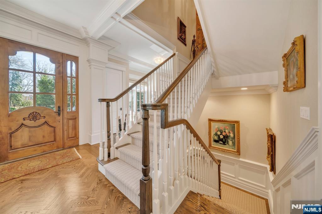 74 Roberts Road Englewood Cliffs, NJ 07632 - Photo 33 of 40